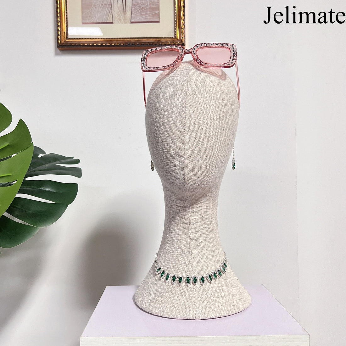 Why Jelimate Bamboo Linen Mannequin Head Is the Key to Enhancing Your Boutique and Home Decor?