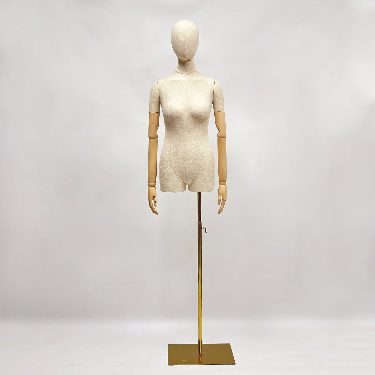 Jelimate Torso di manichino da esposizione per donna di lusso con coscia corta, torso in lino di bambù, modello di esposizione di abbigliamento, parrucca, testa, manichino, braccia in legno