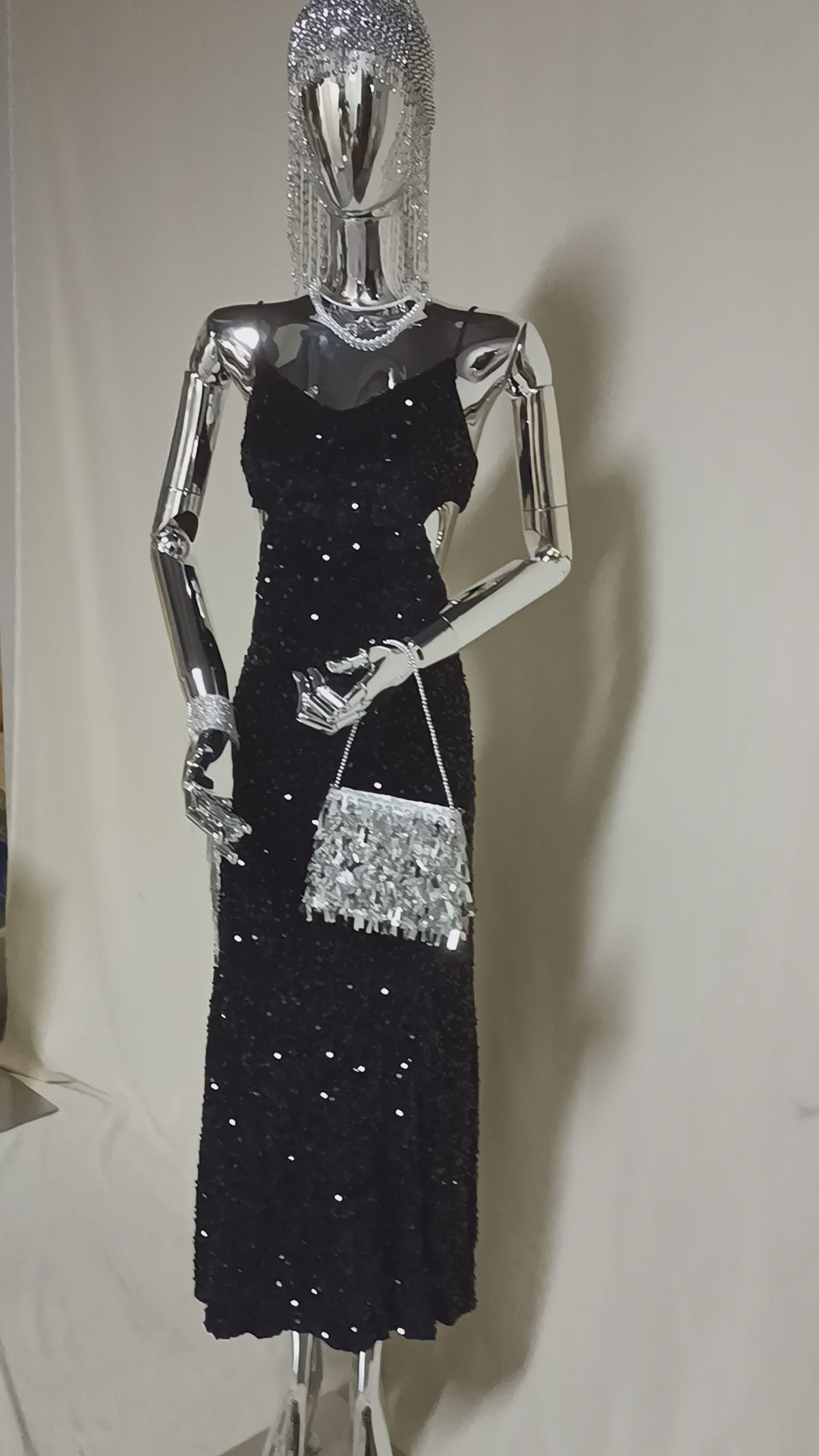 Standing and Sitting Mannequins Female Fashion Fiberglass Full Body Dress  Female Mannequin - China Female Mannequin and Wig price