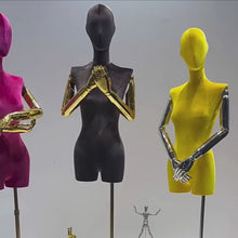 Load and play video in Gallery viewer, Jelimate Window Display Female Mannequin Upper Body,Silver Gold Mannequin Hand Manikin Head,Colorful Velvet Dress Form Clothing Display Dress Form
