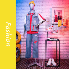 Lade das Bild in den Galerie-Viewer, Luxury Half Body Male Dress Form Sport Mannequin Hat Jewelry Wig Sunglasses Clothes Display Mannequin Stand Men Suit Mannequins
